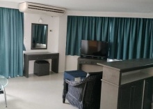 Полулюкс Deluxe в Jomtien longstay hotel