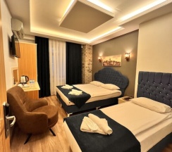 Трёхместный номер Superior в Grand Seigneur Hotel