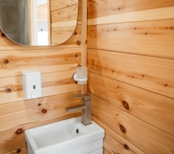 Ягодный домик с террасой в Ягодная Деревня