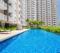 Полулюкс с балконом в W Phuket Residences