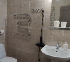 Полулюкс трёхместный с балконом в Tuta