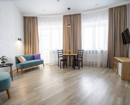 "Люкс" в Атриа