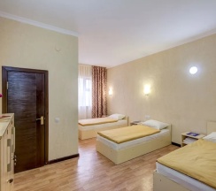 Кровать в общем номере в Classic Hostel