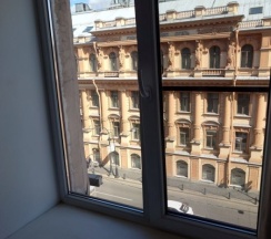 Улучшенная гостевая комната с 1 большой или 2 отдельными кроватями в На Невском