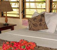 Бунгало с видом на море в Club Fiji Resort