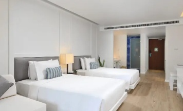 Двухместный номер DayLight с балконом 2 отдельные кровати в Nap Patong