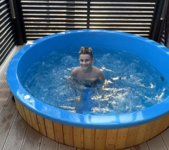 Коттедж с бассейном в Palasuomi