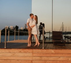 Зеркальный дом - первая линия в F911