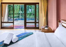 Номер Deluxe с балконом в Khaolak Mohintara Resort