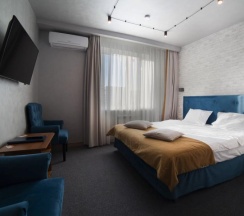 Просторный номер Классик с кроватью King-size в Loft Boutique