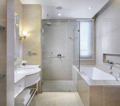 Двухместный полулюкс двуспальная кровать в Oriental Residence Bangkok