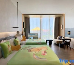 Двухместный семейный номер Standard (2 отдельные кровати) в voco Sanya Dadonghai By IHG