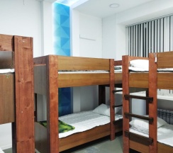 Кровать в общем номере (мужской номер) в Вавилон