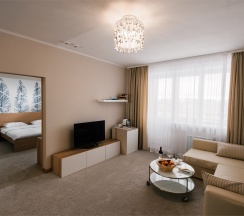 ДВУХКОМНАТНЫЙ НОМЕР КАТЕГОРИИ "ЛЮКС" Вид на ГОРЫ в Lada-resort