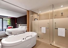 Двухместный люкс двуспальная кровать в Four Points by Sheraton Bangkok, Sukhumvit 15