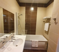 Апартаменты-Модерн двухкомнатные (Two-room Modern Apartment) в Екатерининский квартал