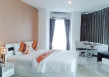 Двухместная студия Standard двуспальная кровать в Grand Residence Jomtien