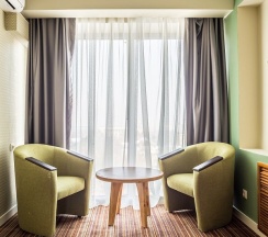 Двухместный номер Premium двуспальная кровать в Almaty