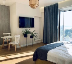 Студия с красивым видом из окна в Квартира Tutuyut Apart Ocean City