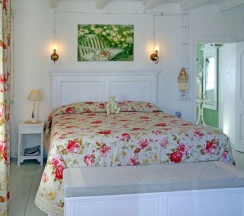 Двухместный люкс двуспальная кровать в Вишнёвый сад