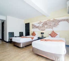 Двухместный номер Resort Wing A Superior 2 отдельные кровати в Seabreeze Jomtien Resort