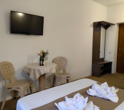 Двухместный номер в Белое солнце