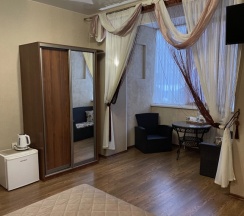 Двухместный люкс двуспальная кровать в Медведефф