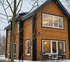 Большой Барнхаус Гэтсби в Вазуза Лав