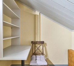 Шестиместный коттедж с балконом и с видом на город в Барнхаус