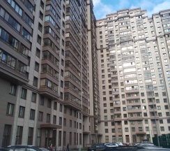 Квартира в Апартаменты на ул. Июльских Дней, 1к1