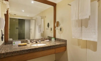 Двухместный номер Superior с балконом двуспальная кровать в Windsor Palace Copacabana