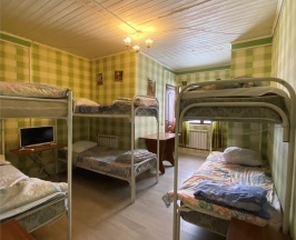 Хостел в Сак