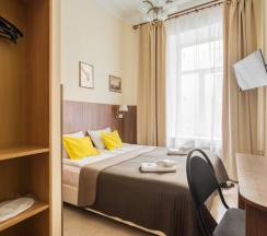 Двухместный номер с собственной ванной комнатой (дабл или твин) в Алиса