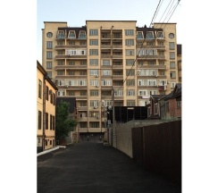 М.Горького 85Б. 2-комн.кв., 10-этаж, 124 в АнтиОтель