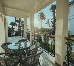 Двухместный полулюкс c 1 комнатой двуспальная кровать в Нарт