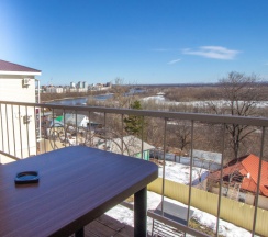 Двухместная студия с террасой в Green home