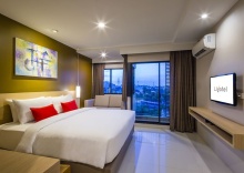 Двухместный номер Standard с балконом двуспальная кровать в Livotel Hotel Kaset Nawamin Bangkok