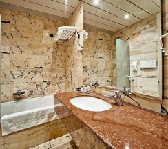 Номер Classic в Mediterraneo Palace Hotel