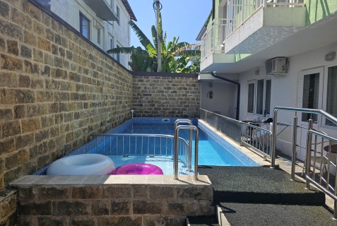 Сириус: Отель Лемонграсс