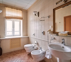 Джуниор Сюит в Центральный by USTA Hotels