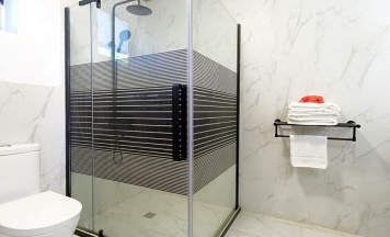 Трёхместный номер Standard с красивым видом из окна в Club Fiji Resort