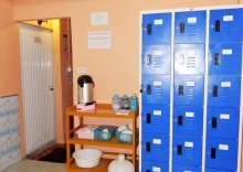 Кровать в общем номере в Jinda Hostel