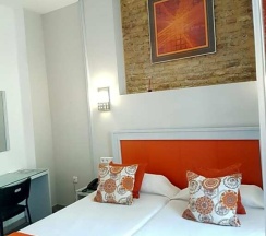 Двухместный номер Superior 2 отдельные кровати в Hotel y Apartamentos Doña Lola