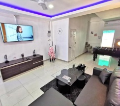 Вилла с 5 комнатами в Thai Orange Villas