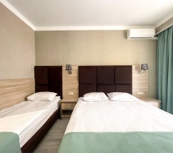 Корпус Сильвер Стандарт Плюс в Family Pride Inn Прайд
