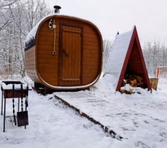 Дом Буковски с баней на дровах и видом на озеро. 1-2 гостя. Побеги в Побеги