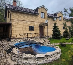 Дом Охотника в Сорочьи горы