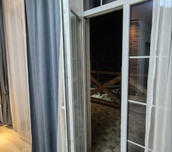 Двухместный полулюкс с балконом двуспальная кровать в География