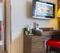 Семейный люкс с 2 комнатами в EA Hotel Crystal Palace