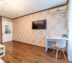 1-комнатные апартаменты улучшенные в Sun City Apartment (Сан Сити Апартмент) на улице Островского